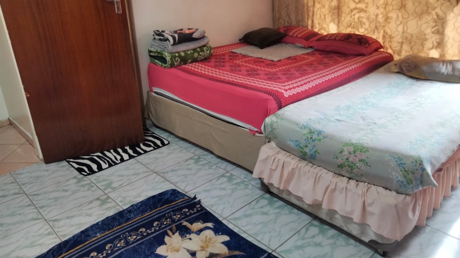 4 Bedroom Property for Sale in Laudium Ext 3 Gauteng
