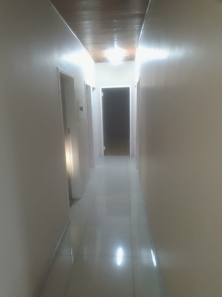 To Let 4 Bedroom Property for Rent in Laudium Gauteng