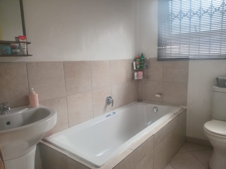 3 Bedroom Property for Sale in Vanderbijlpark CE 3 Gauteng