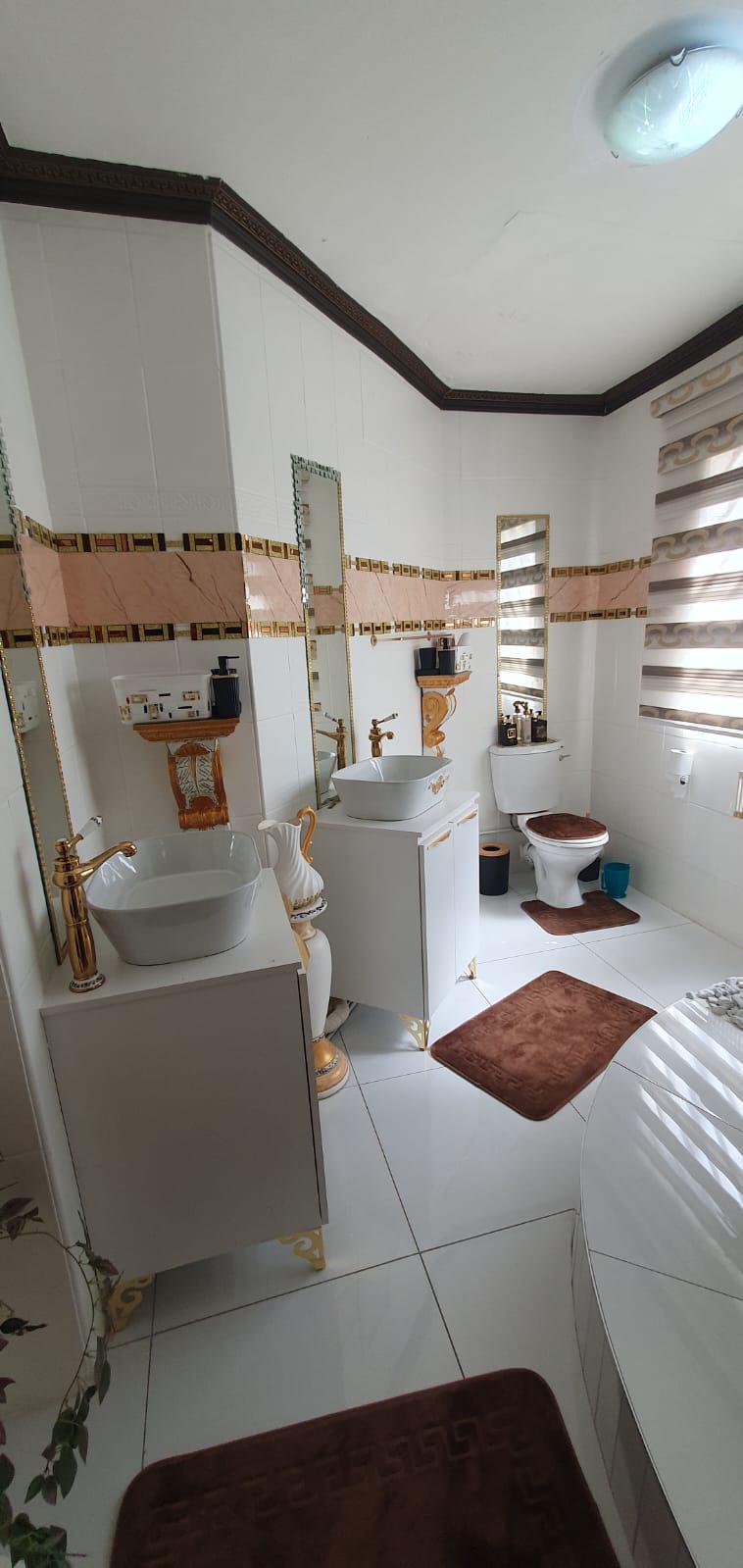 5 Bedroom Property for Sale in Erasmia Gauteng