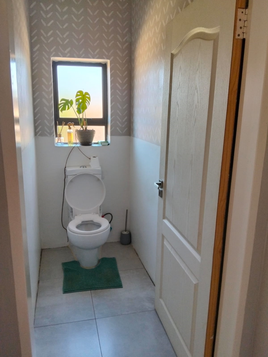 4 Bedroom Property for Sale in Laudium Ext 1 Gauteng