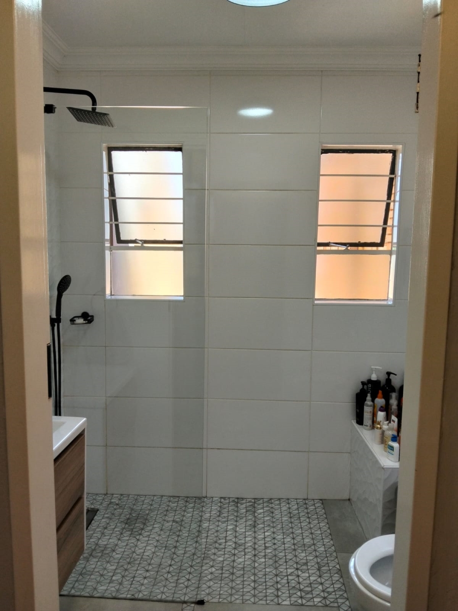 4 Bedroom Property for Sale in Laudium Ext 1 Gauteng