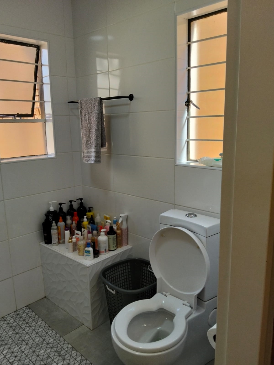 4 Bedroom Property for Sale in Laudium Ext 1 Gauteng
