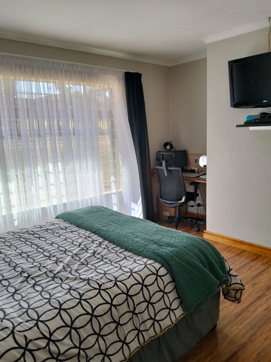4 Bedroom Property for Sale in Laudium Ext 1 Gauteng