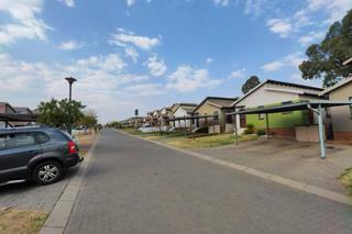 3 Bedroom Property for Sale in Noordwyk Gauteng