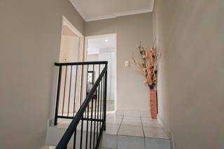 3 Bedroom Property for Sale in Noordwyk Gauteng