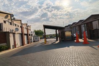 3 Bedroom Property for Sale in Noordwyk Gauteng