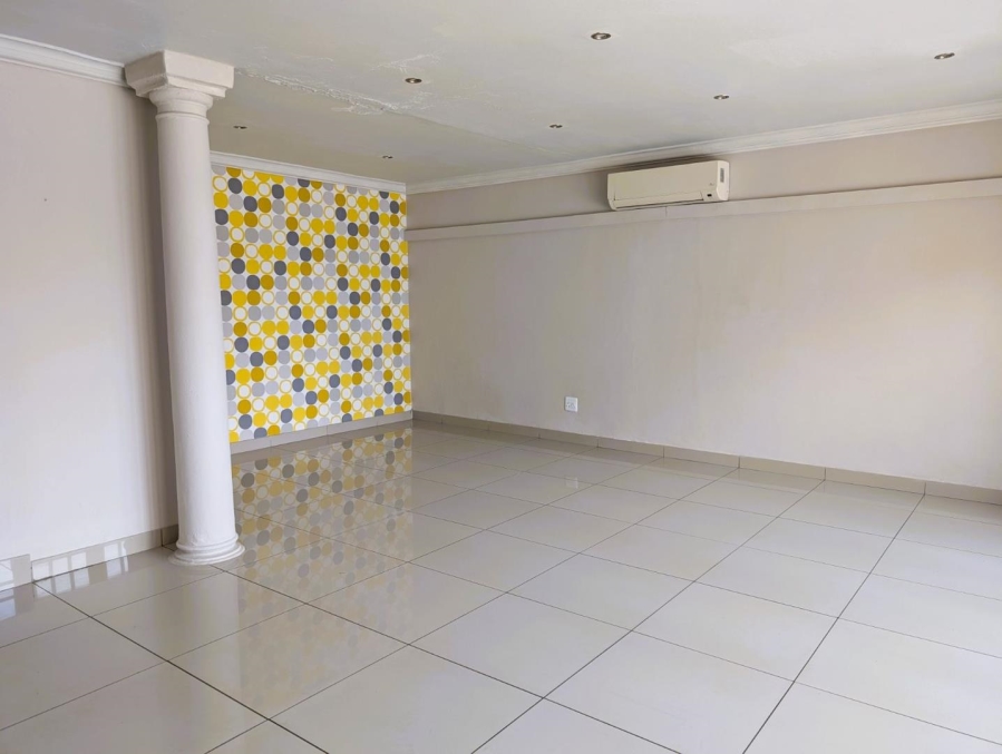 3 Bedroom Property for Sale in Peacehaven Gauteng