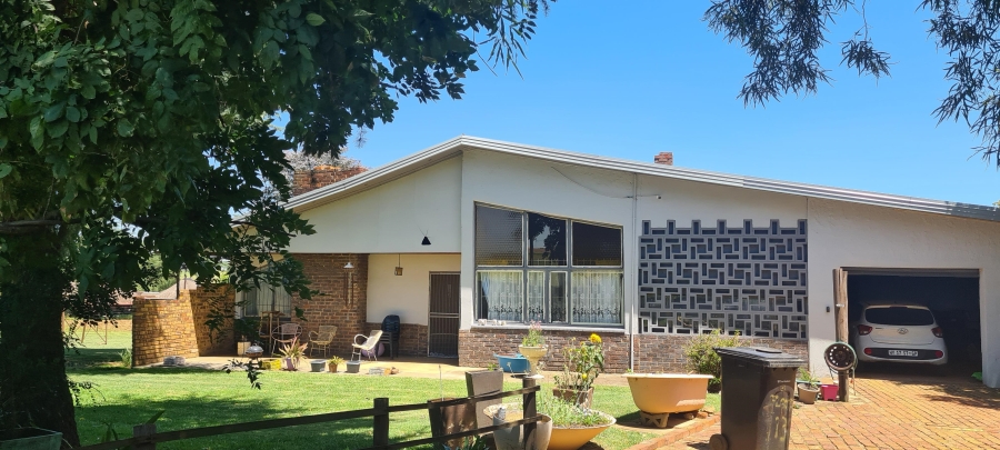 4 Bedroom Property for Sale in Withok Estate Gauteng