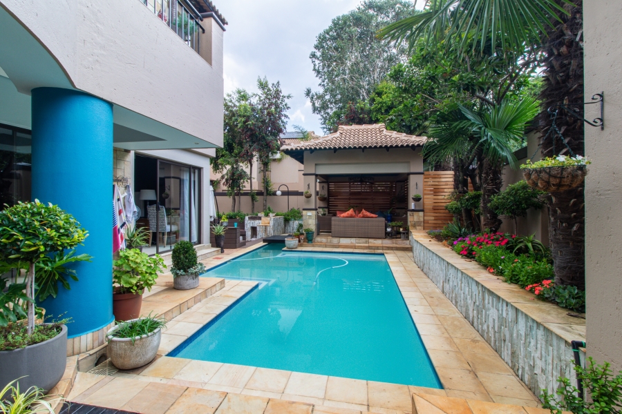5 Bedroom Property for Sale in Bedfordview Gauteng