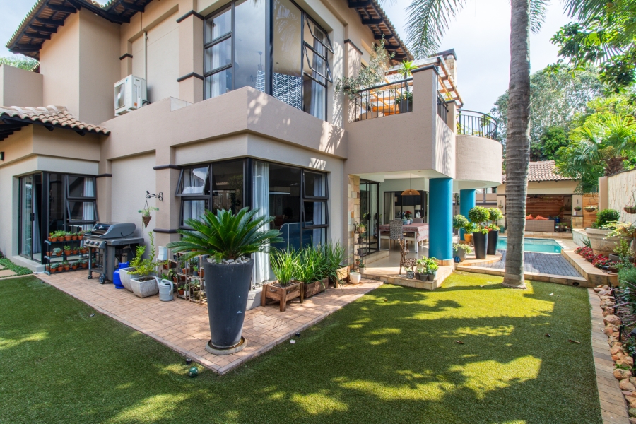 5 Bedroom Property for Sale in Bedfordview Gauteng