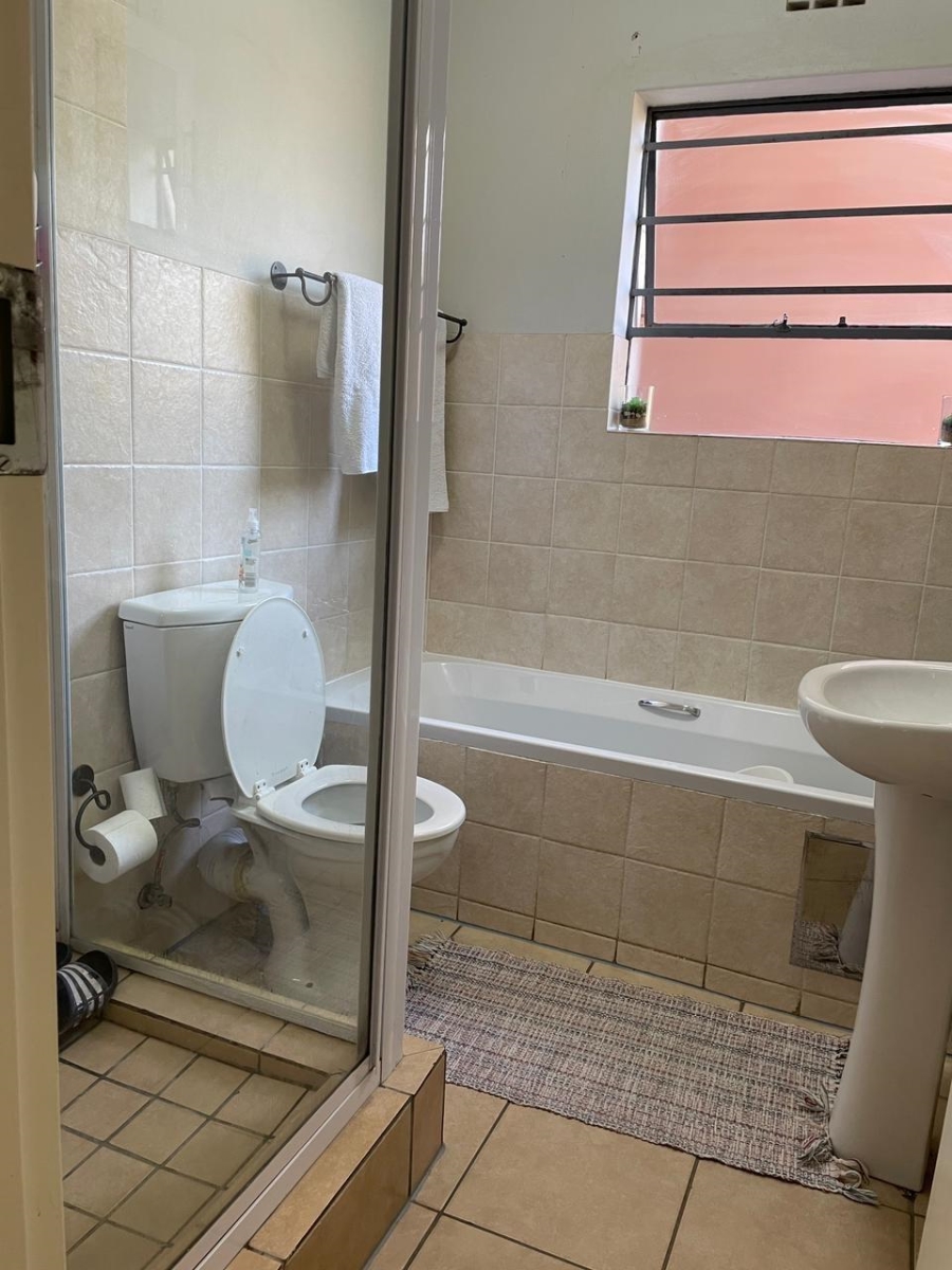 2 Bedroom Property for Sale in Jansenpark Gauteng