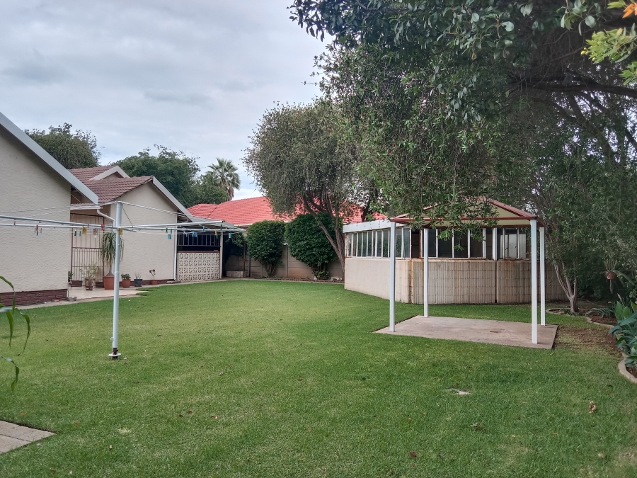 3 Bedroom Property for Sale in Parkrand Gauteng