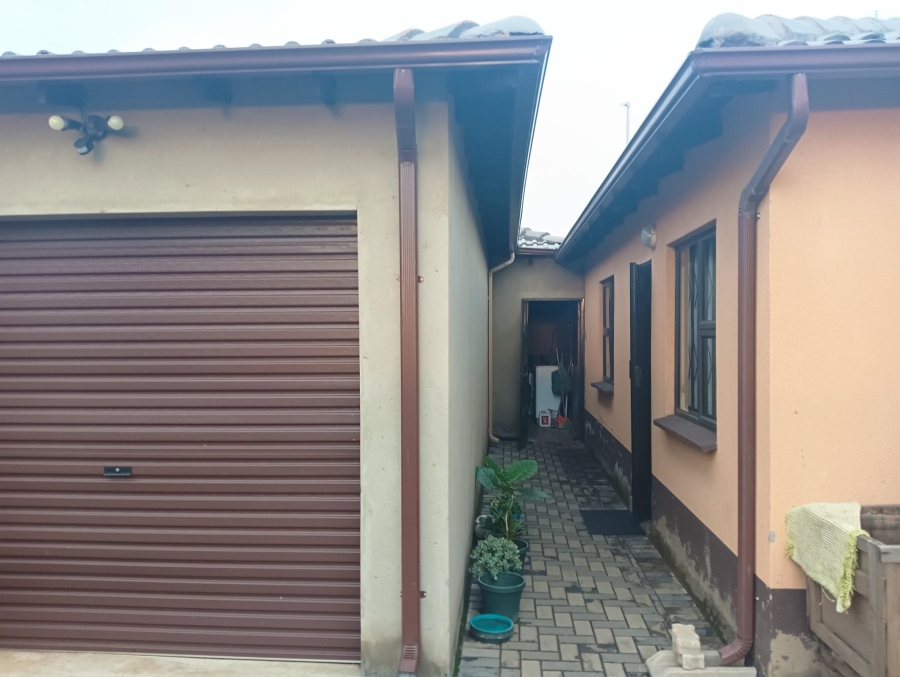 3 Bedroom Property for Sale in Windmill Park Gauteng