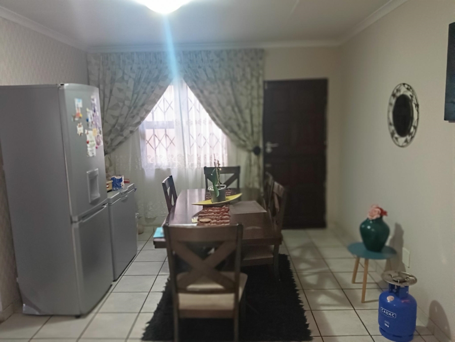 3 Bedroom Property for Sale in Windmill Park Gauteng