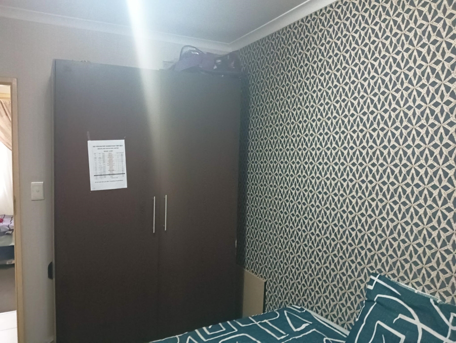 3 Bedroom Property for Sale in Windmill Park Gauteng