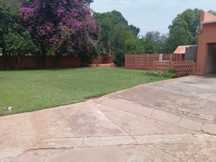 3 Bedroom Property for Sale in Persida Gauteng