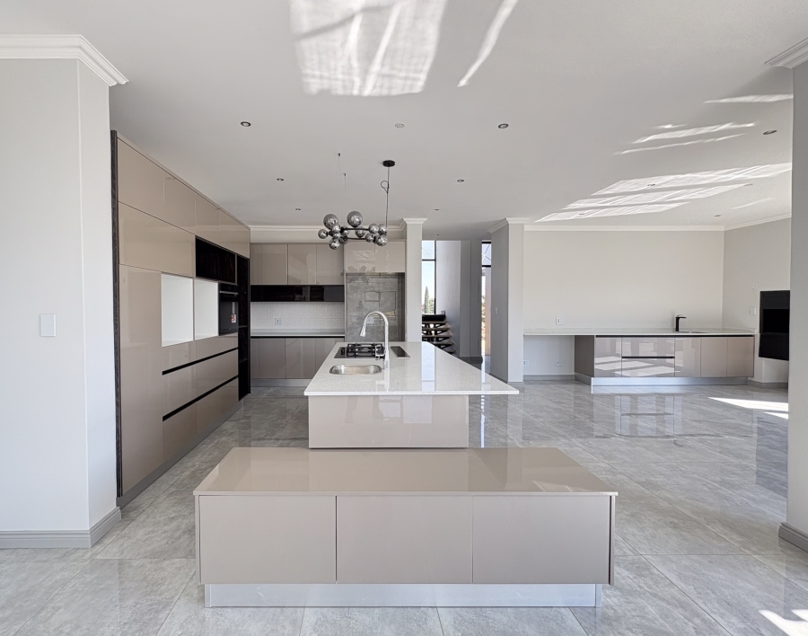 4 Bedroom Property for Sale in Midstream Estate Gauteng