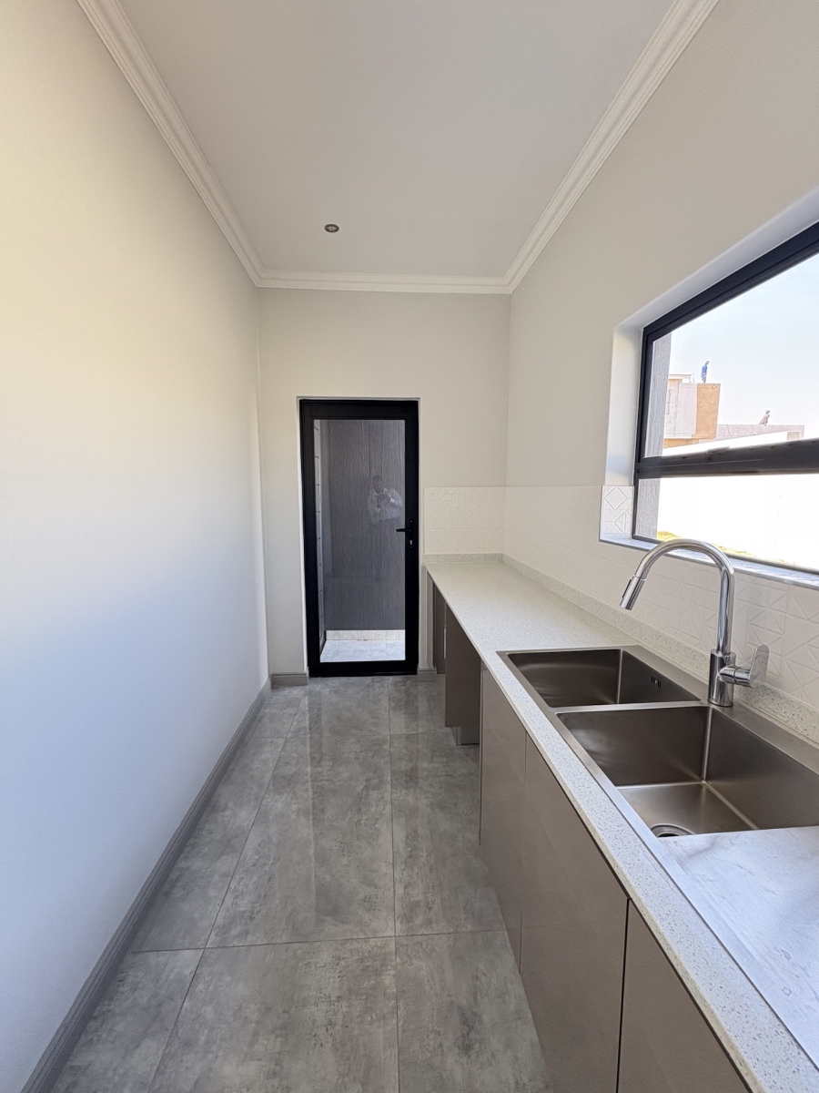 4 Bedroom Property for Sale in Midstream Estate Gauteng