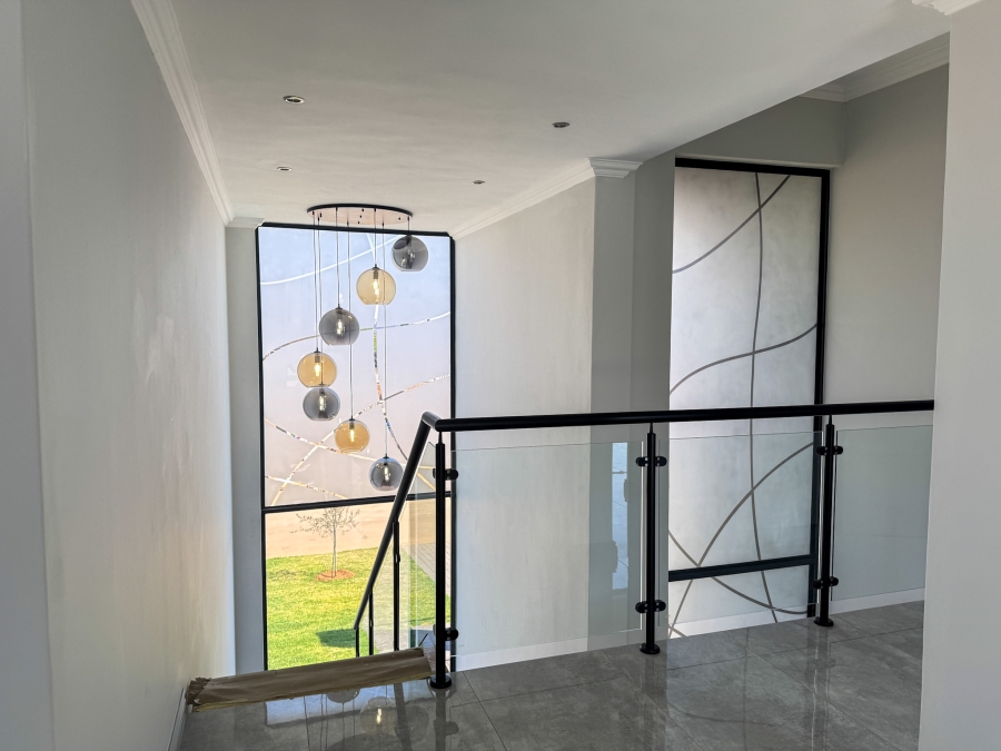 4 Bedroom Property for Sale in Midstream Estate Gauteng
