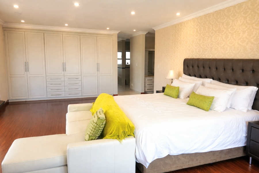 5 Bedroom Property for Sale in Blue Valley Golf Estate Gauteng