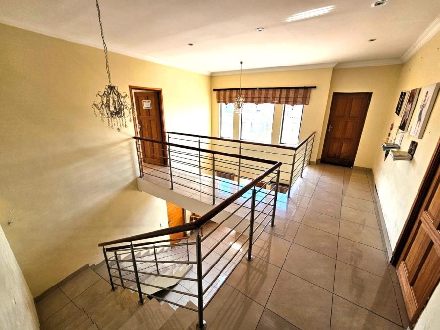5 Bedroom Property for Sale in Blue Valley Golf Estate Gauteng