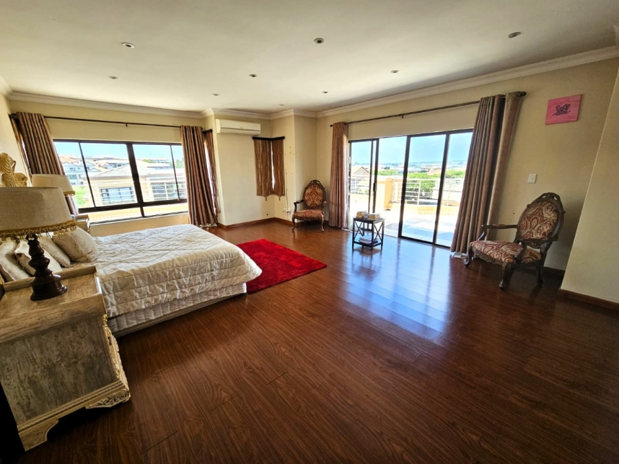 5 Bedroom Property for Sale in Blue Valley Golf Estate Gauteng