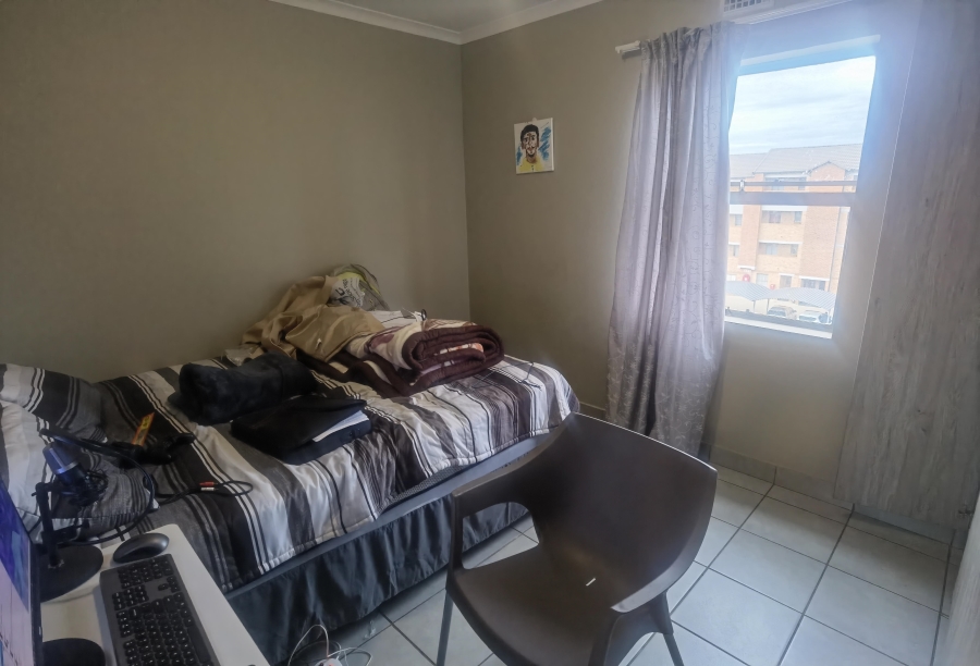 2 Bedroom Property for Sale in Heuweloord Gauteng