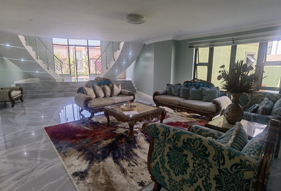 6 Bedroom Property for Sale in Blue Valley Golf Estate Gauteng