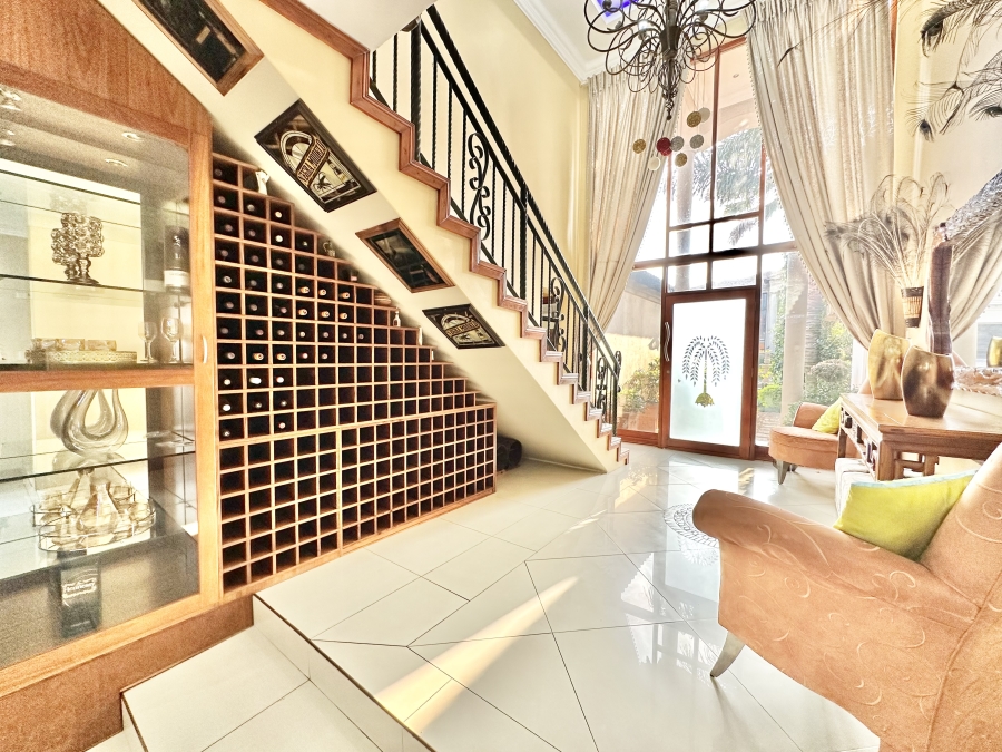 6 Bedroom Property for Sale in Blue Valley Golf Estate Gauteng
