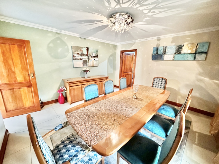 6 Bedroom Property for Sale in Blue Valley Golf Estate Gauteng