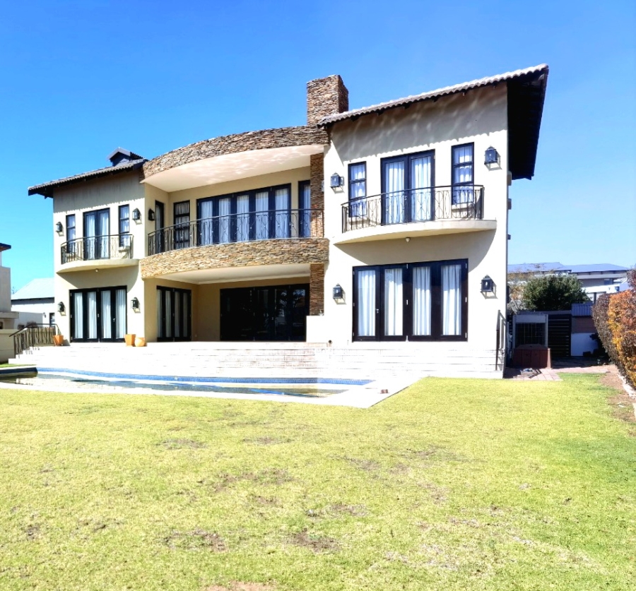 4 Bedroom Property for Sale in Copperleaf Estate Gauteng
