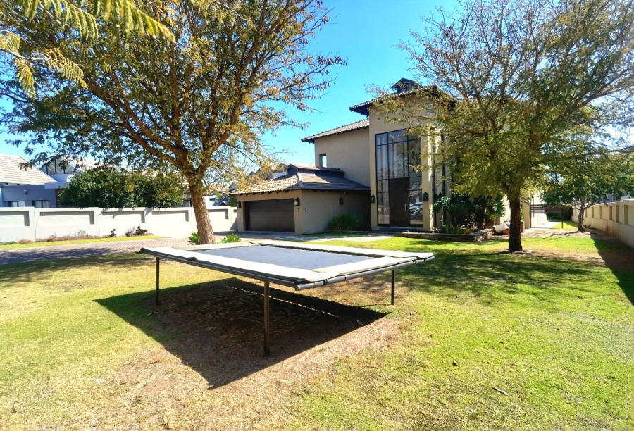4 Bedroom Property for Sale in Copperleaf Estate Gauteng
