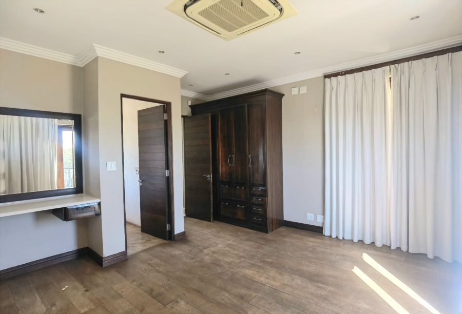 4 Bedroom Property for Sale in Copperleaf Estate Gauteng