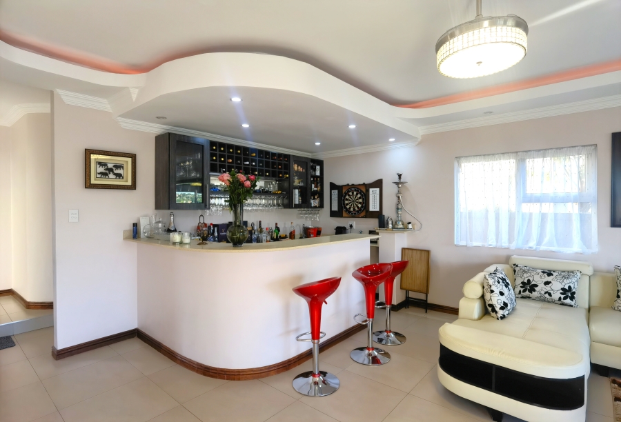 4 Bedroom Property for Sale in Blue Valley Golf Estate Gauteng