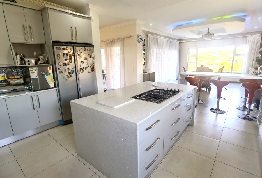 4 Bedroom Property for Sale in Blue Valley Golf Estate Gauteng