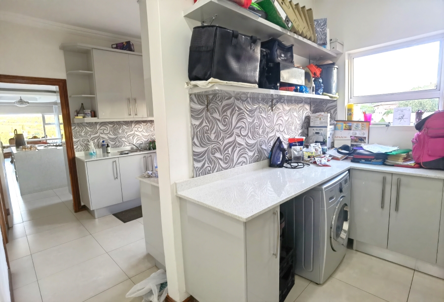 4 Bedroom Property for Sale in Blue Valley Golf Estate Gauteng
