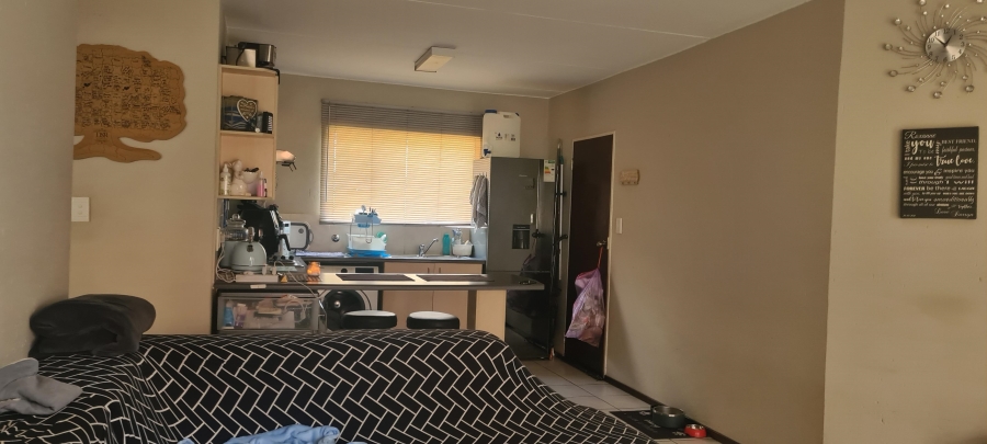 2 Bedroom Property for Sale in Rynfield A H Gauteng