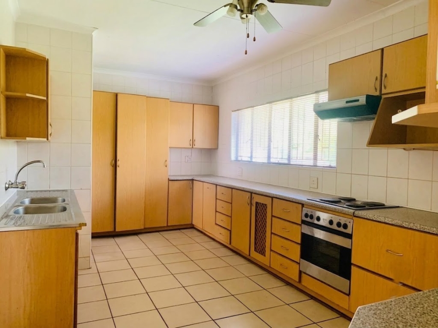 3 Bedroom Property for Sale in Vanderbijlpark SE 6 Gauteng