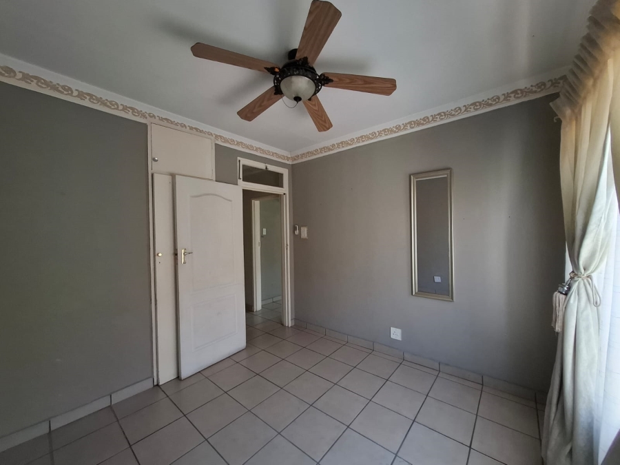 3 Bedroom Property for Sale in Vanderbijlpark SE 6 Gauteng
