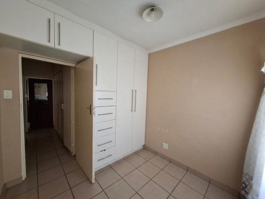 3 Bedroom Property for Sale in Vanderbijlpark SE 6 Gauteng