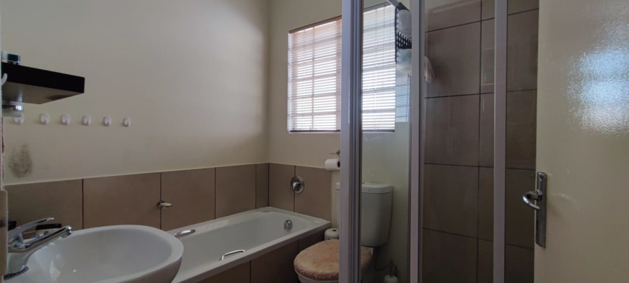 3 Bedroom Property for Sale in The Reeds Gauteng