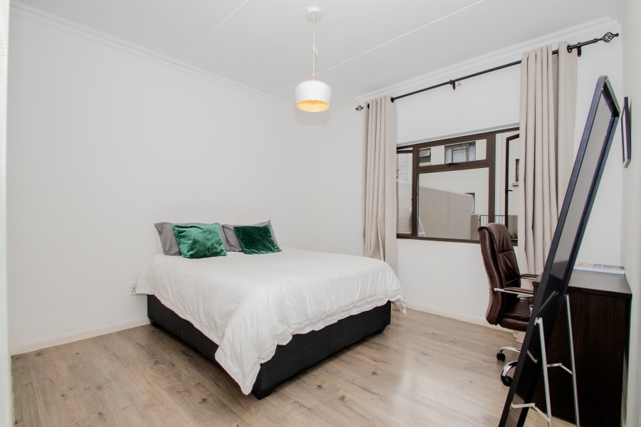 2 Bedroom Property for Sale in Broadacres Gauteng