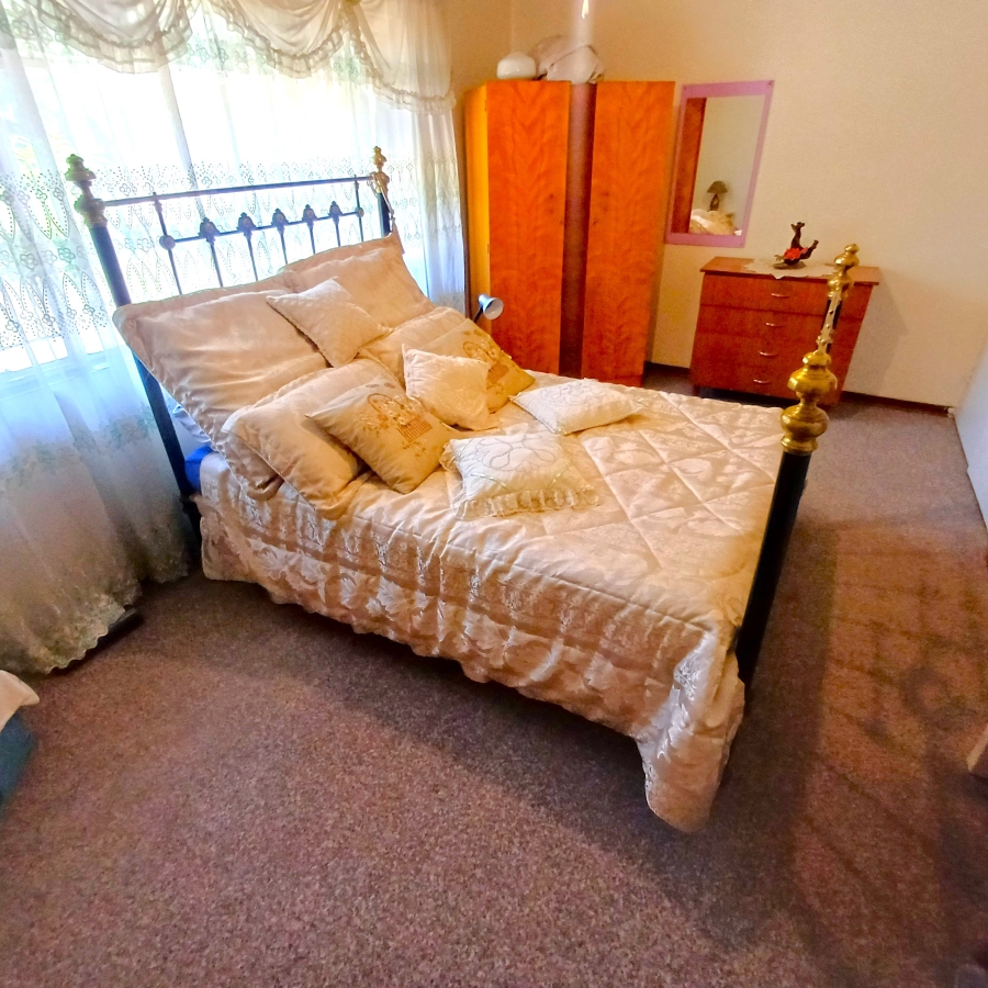 3 Bedroom Property for Sale in Uitvlugt A H Gauteng