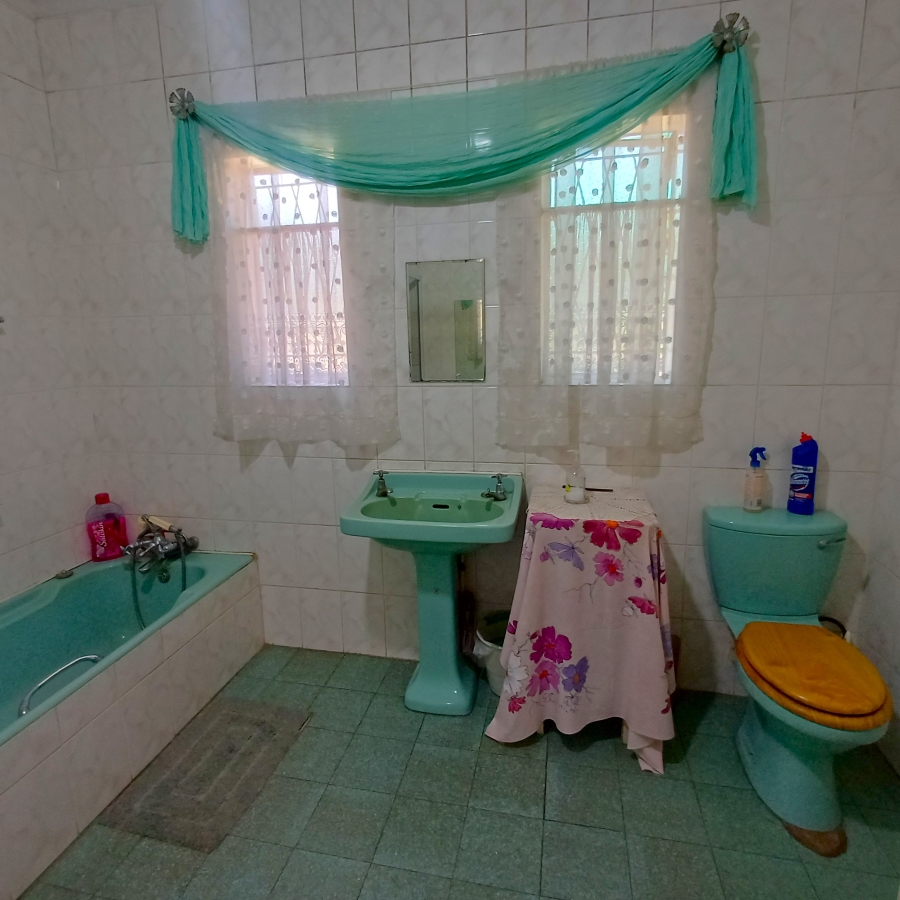3 Bedroom Property for Sale in Uitvlugt A H Gauteng