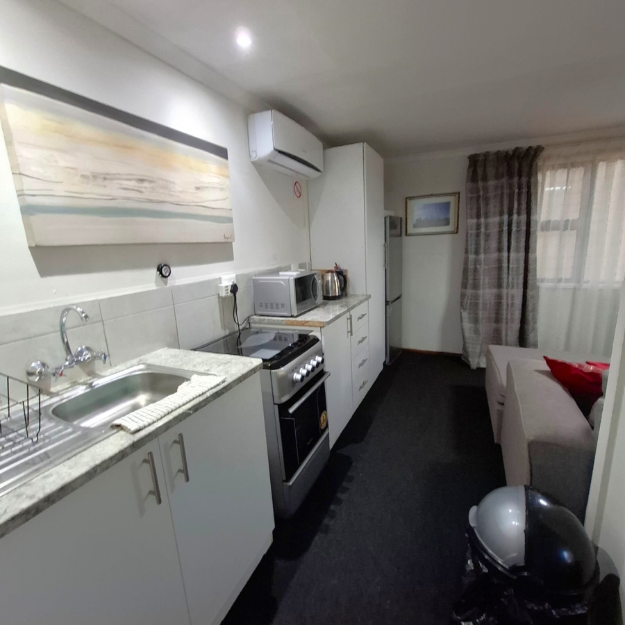 6 Bedroom Property for Sale in Meyerton Central Gauteng