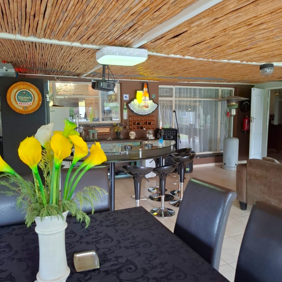 6 Bedroom Property for Sale in Meyerton Central Gauteng