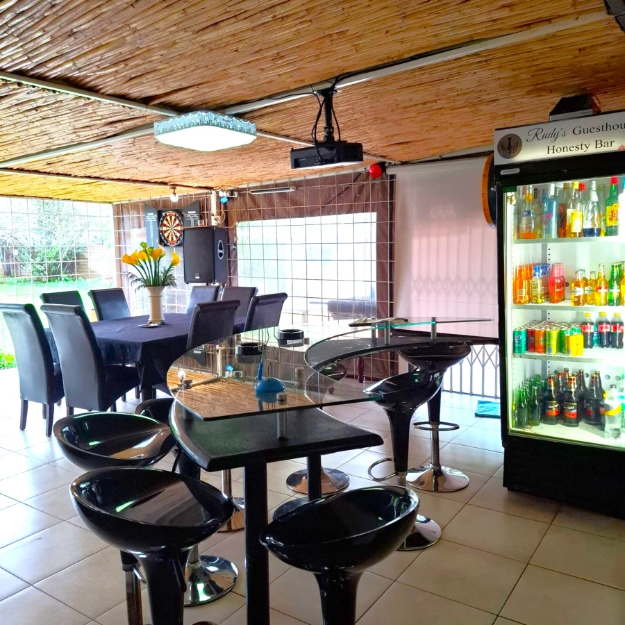 6 Bedroom Property for Sale in Meyerton Central Gauteng