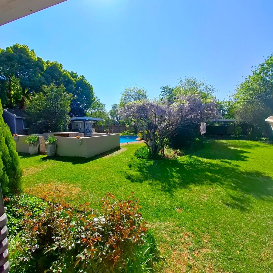 6 Bedroom Property for Sale in Meyerton Central Gauteng
