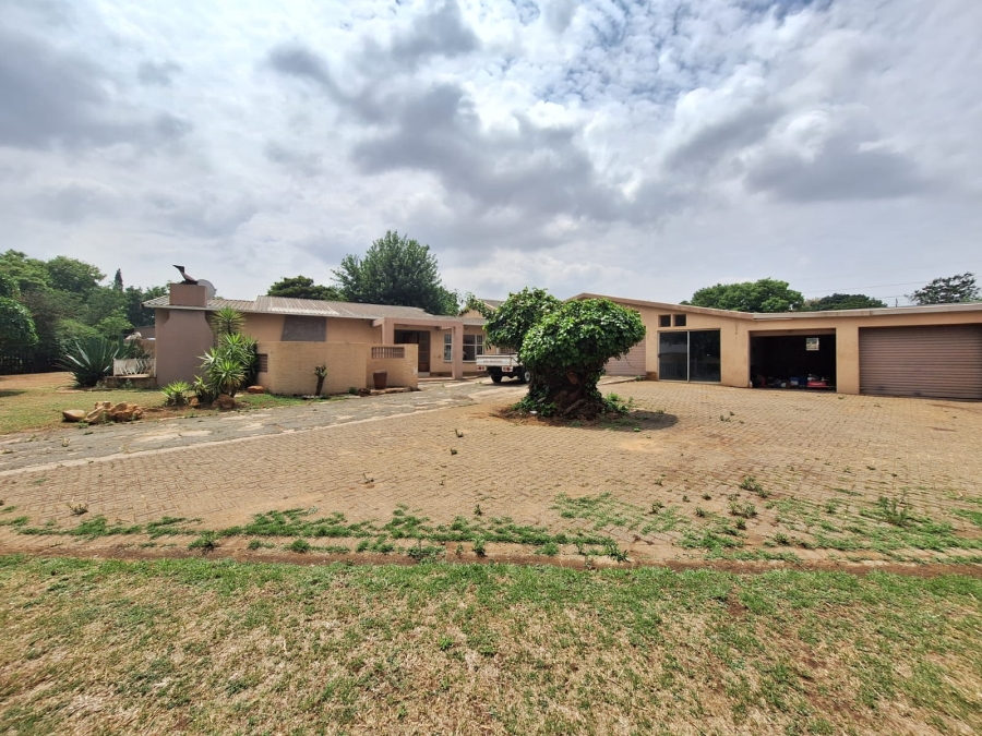 3 Bedroom Property for Sale in Rensburg Gauteng